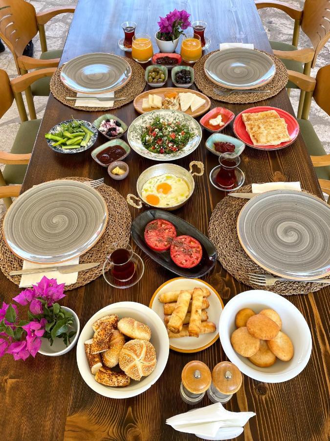 Ata Boutique Hotel Çeşme Esterno foto