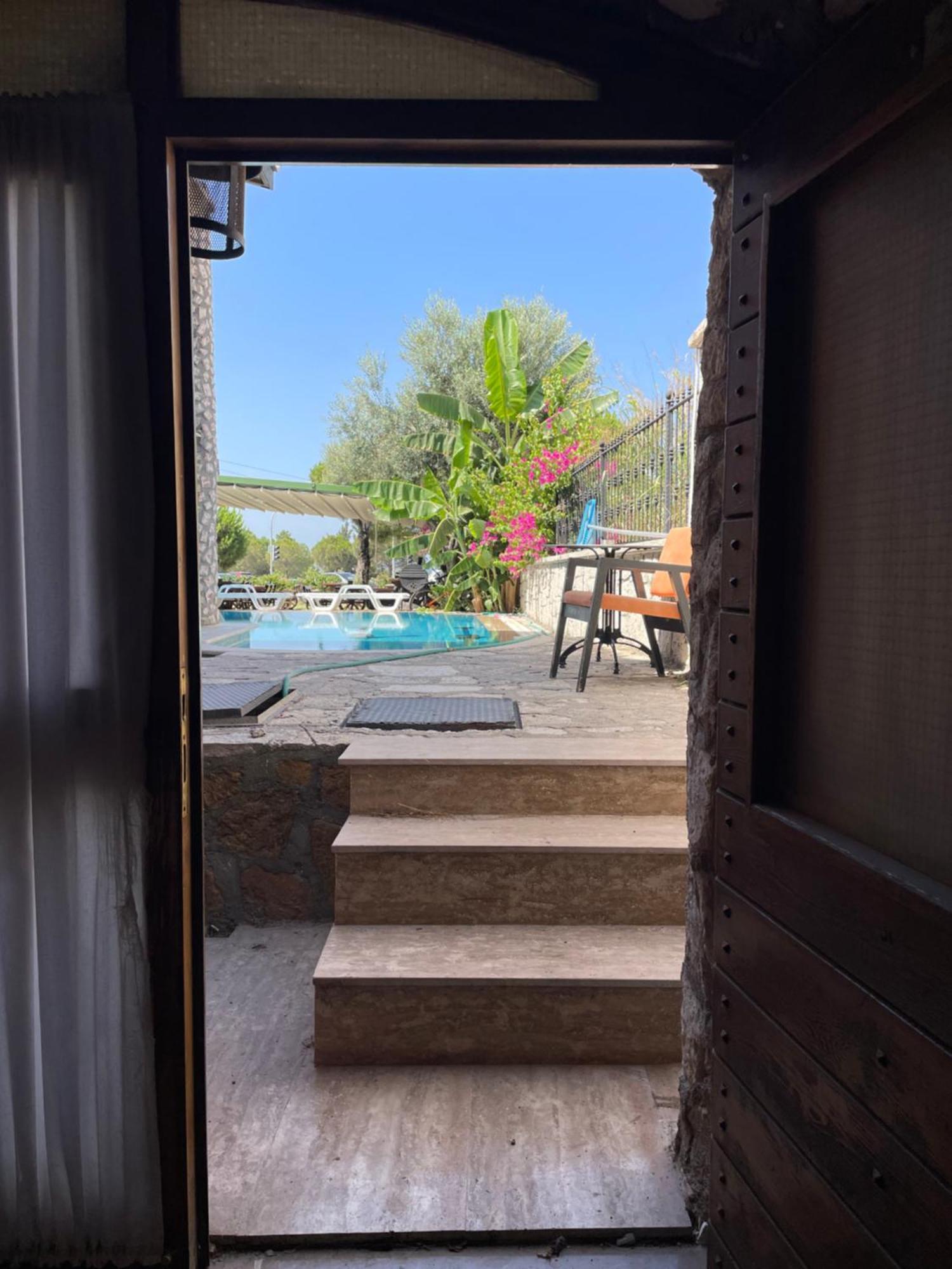 Ata Boutique Hotel Çeşme Esterno foto