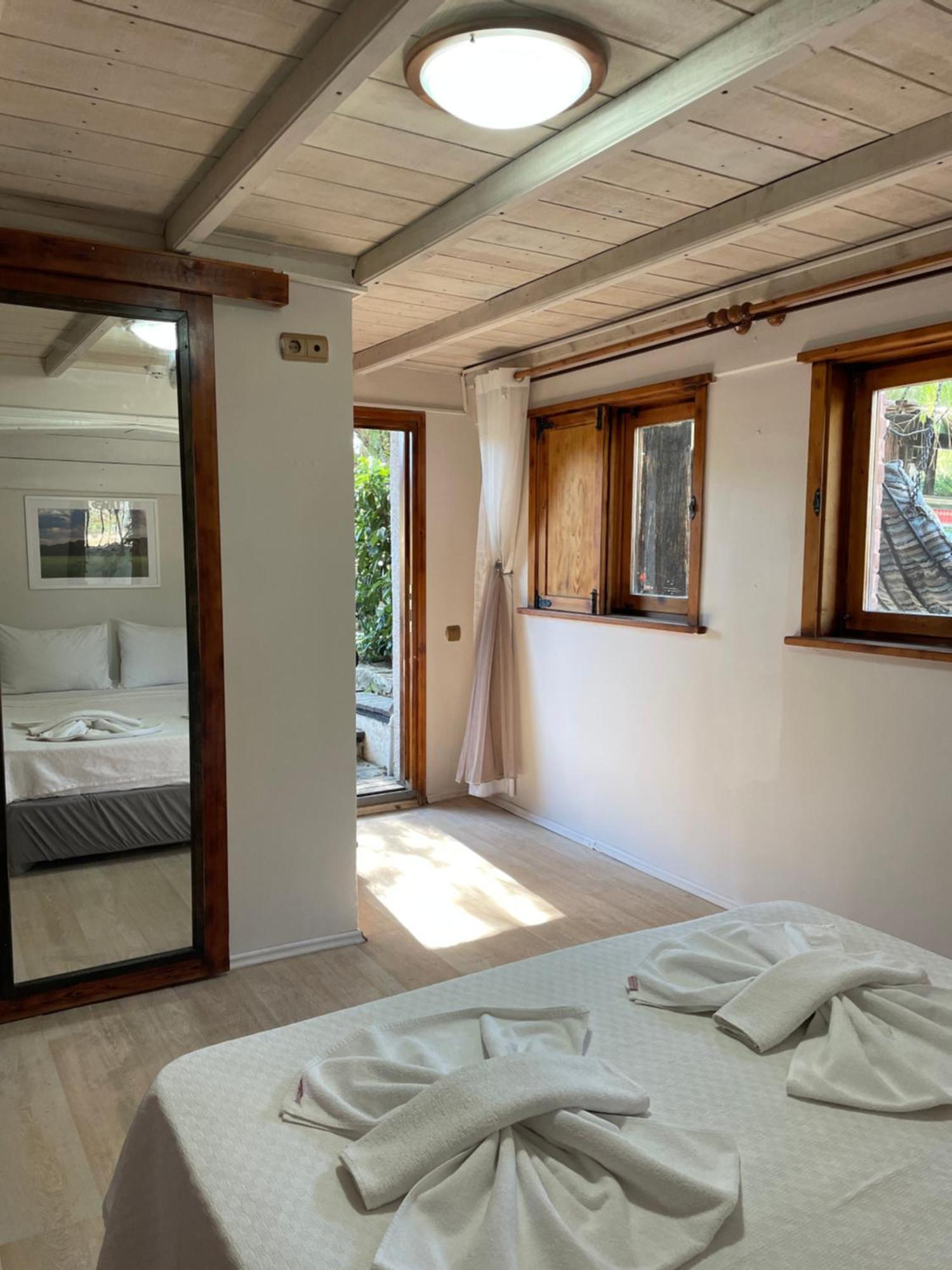 Ata Boutique Hotel Çeşme Esterno foto
